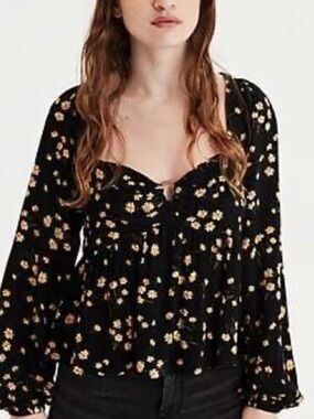 AE BOHO BABYDOLL TOP Y2K COQUETTE POET RING CLOSURE FLOWY FESTIVAL DAISIES TOP